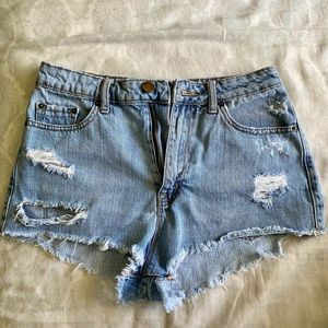 HIGH RISE CHEEKY SHORTS